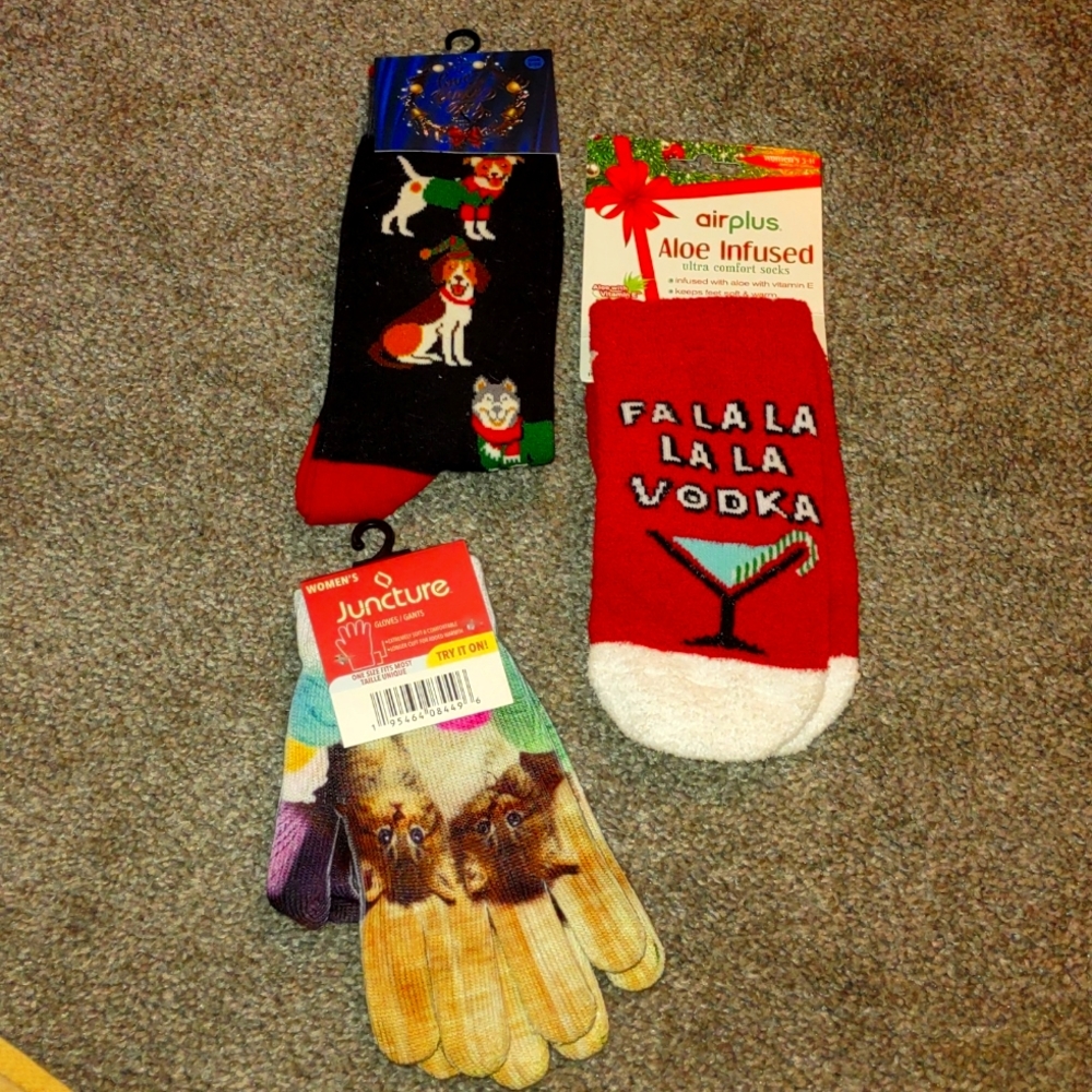 Holiday socks and gloves